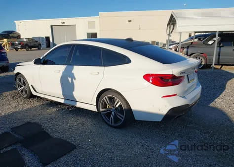 2019 BMW 640I Gran Turismo xDrive z USA, uszkodzony, nr VIN WBAJV6C55KBK08072
